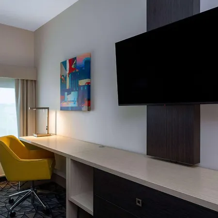 La Quinta Inn & Suites By Wyndham Shorewood Esterno foto
